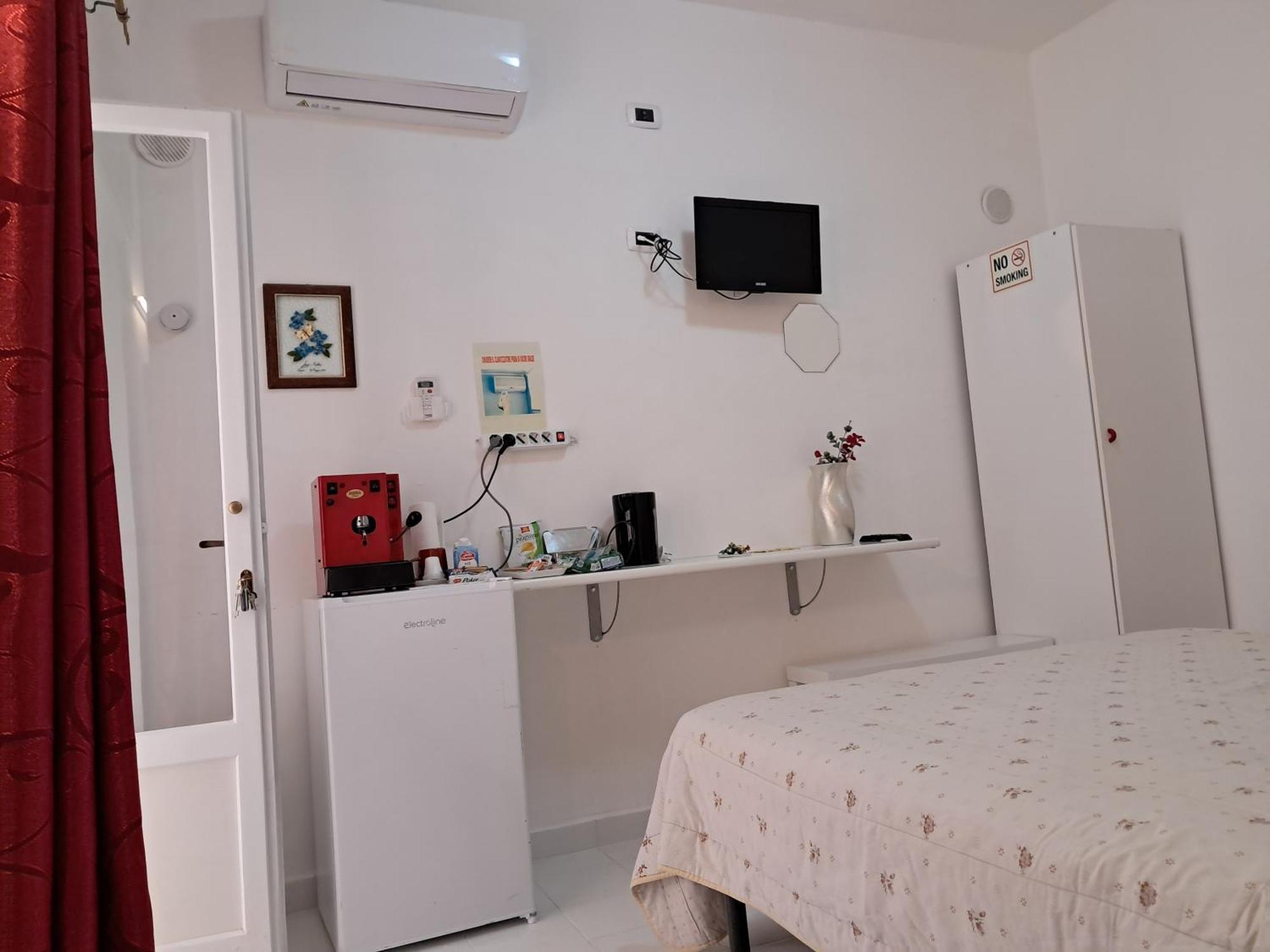 Levante Rooms Скалеа Екстер'єр фото